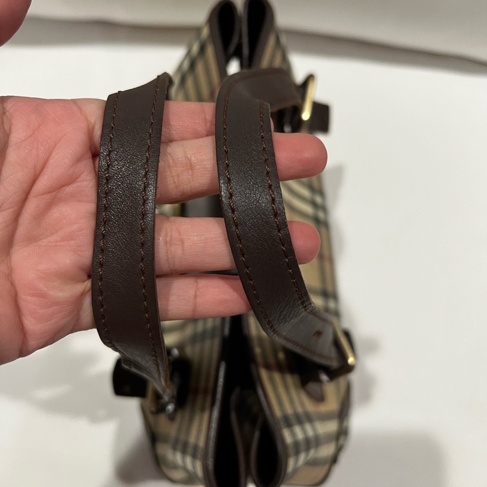 Burberry Handbag - Picture 3 of 9